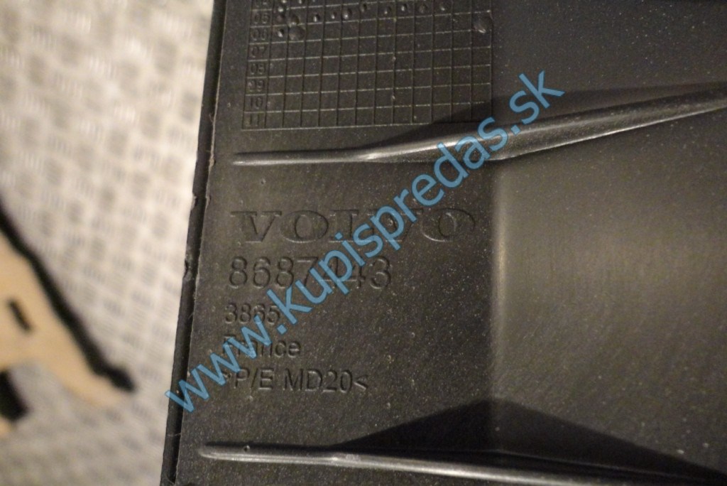 Tapacír palubnej dosky VOLVO C70